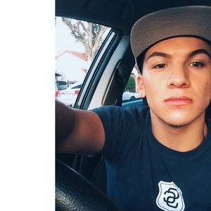 Meet your Posher, Eric